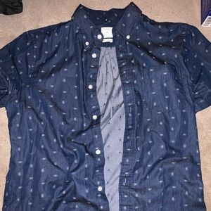 Short sleeve button up. Size medium